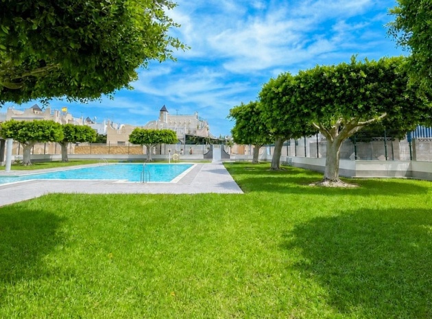 Återförsäljning - Radhus - Torrevieja - Torrevieja Centro