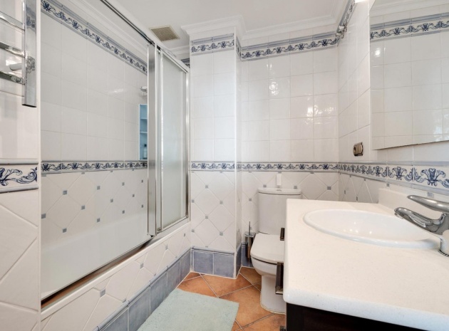 Wederverkoop - Appartement - Torrevieja - Torrevieja Centro