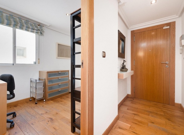 Wederverkoop - Appartement - Torrevieja - Torrevieja Centro