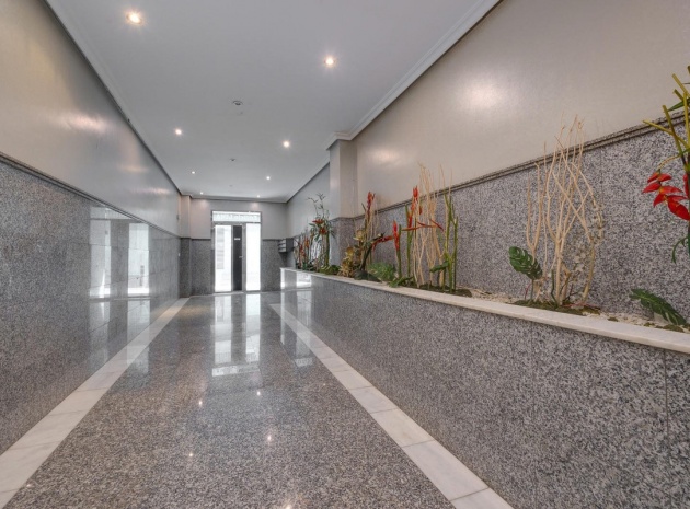 Wederverkoop - Appartement - Torrevieja - Torrevieja Centro