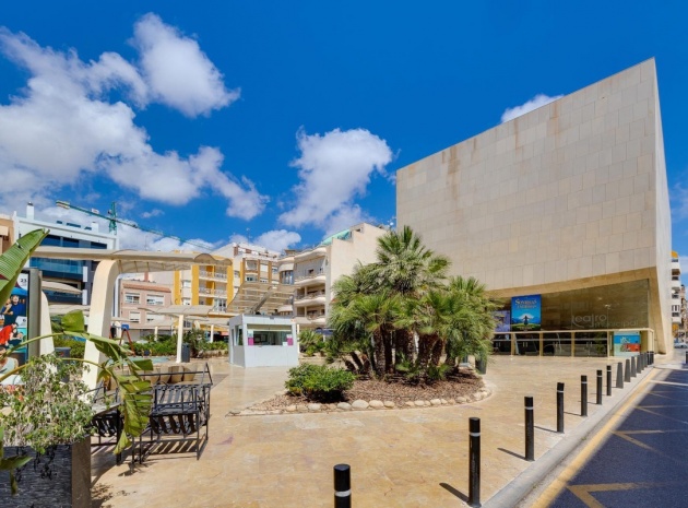 Wederverkoop - Appartement - Torrevieja - Torrevieja Centro