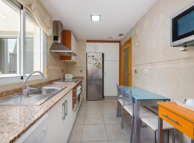 Wederverkoop - Appartement - Torrevieja - Torrevieja Centro