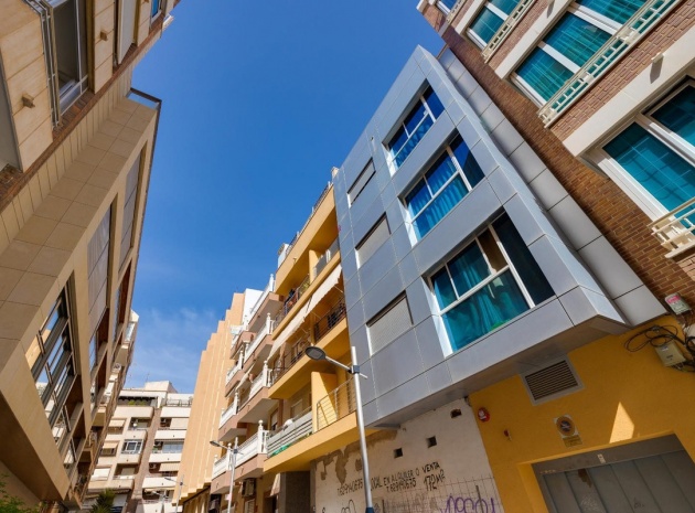 Wederverkoop - Appartement - Torrevieja - Torrevieja Centro
