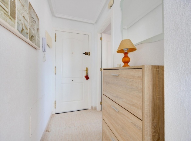 Wiederverkauf - Wohnung - Torrevieja - Torrevieja Centro