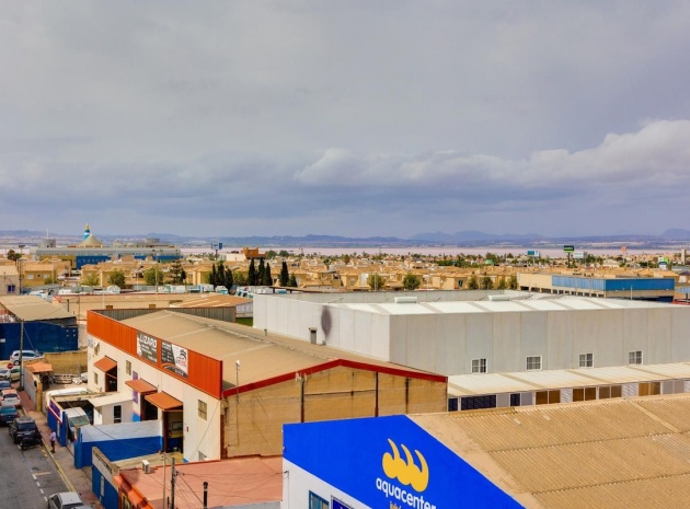 Resale - Apartment - Torrevieja - Torrevieja Centro