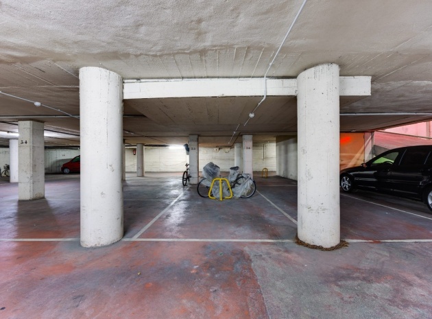 Wederverkoop - Appartement - Alicante - Parque de las Naciones
