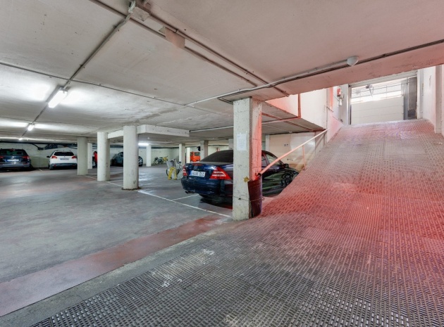 Wederverkoop - Appartement - Alicante - Parque de las Naciones