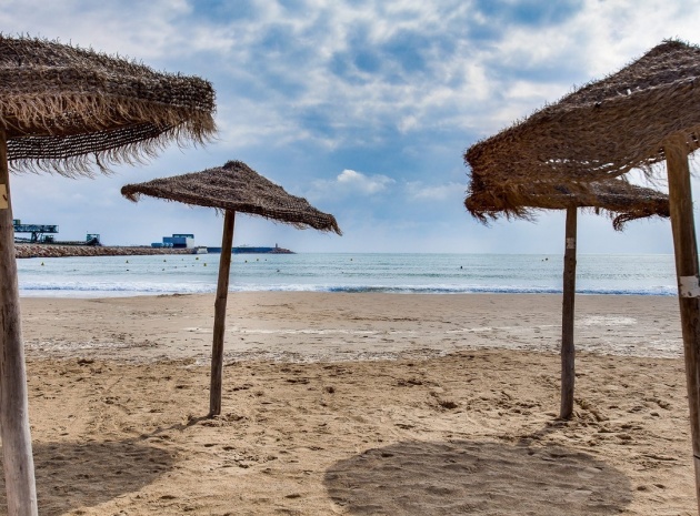 Wederverkoop - Appartement - Alicante - Parque de las Naciones