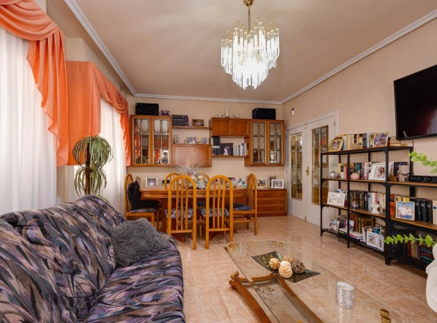 Återförsäljning - Lägenhet - Torrevieja - Torrevieja Centro
