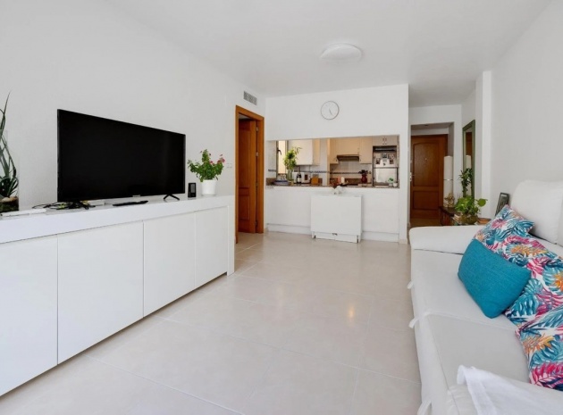 Resale - Apartment - Torrevieja - Torrevieja Centro