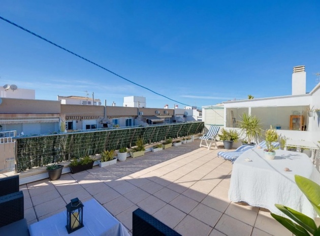 Resale - Apartment - Torrevieja - Torrevieja Centro