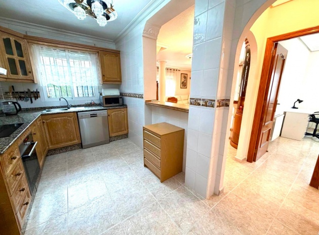 Wiederverkauf - Villa - Orihuela - Orihuela Costa