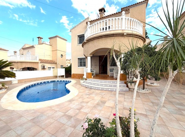 Wiederverkauf - Villa - Orihuela - Orihuela Costa