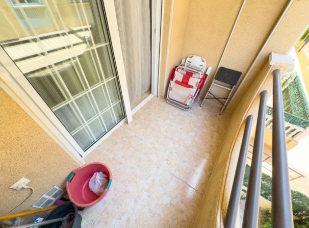 Resale - Apartment - Torrevieja - La Mata