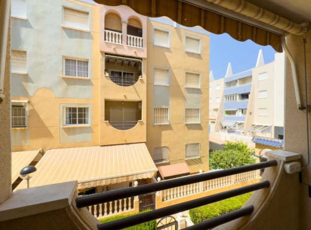 Resale - Apartment - Torrevieja - La Mata
