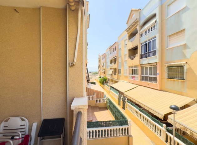 Resale - Apartment - Torrevieja - La Mata