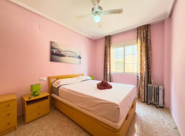 Resale - Apartment - Torrevieja - La Mata