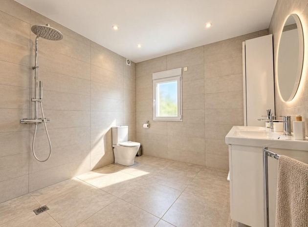 Resale - Villa - Torrevieja - Torrevieja Centro