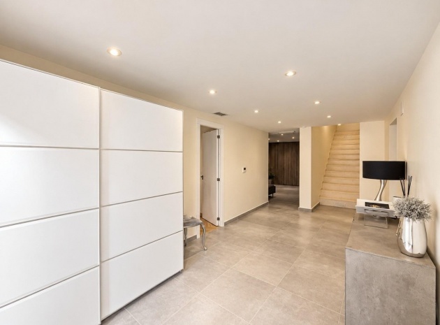 Resale - Villa - Torrevieja - Torrevieja Centro