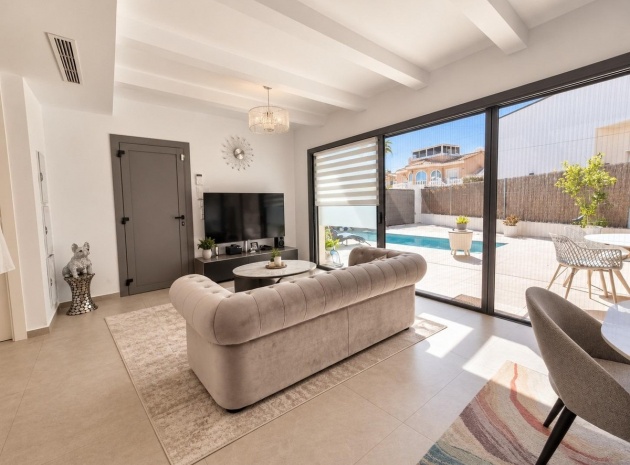 Återförsäljning - Villa - San Miguel de Salinas - San Miguel de Salinas Centro