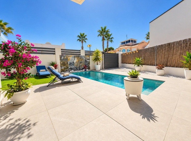 Återförsäljning - Villa - San Miguel de Salinas - San Miguel de Salinas Centro