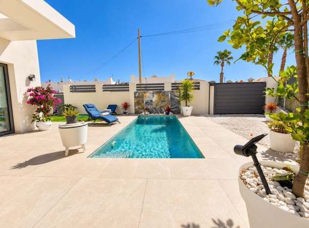 Återförsäljning - Villa - San Miguel de Salinas - San Miguel de Salinas Centro