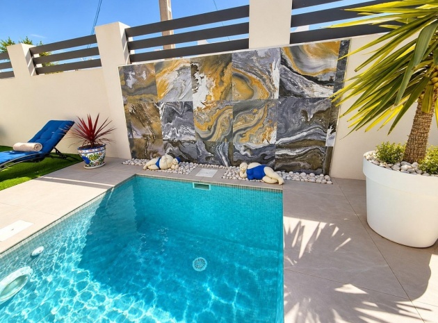 Återförsäljning - Villa - San Miguel de Salinas - San Miguel de Salinas Centro