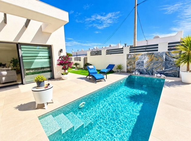 Återförsäljning - Villa - San Miguel de Salinas - San Miguel de Salinas Centro