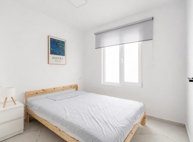 Wiederverkauf - Wohnung - Torrevieja - Torrevieja Centro