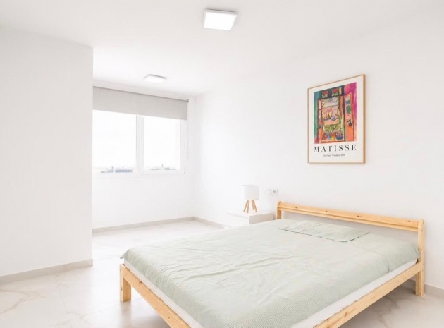 Wiederverkauf - Wohnung - Torrevieja - Torrevieja Centro