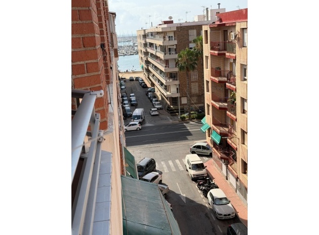 Wiederverkauf - Wohnung - Torrevieja - Torrevieja Centro