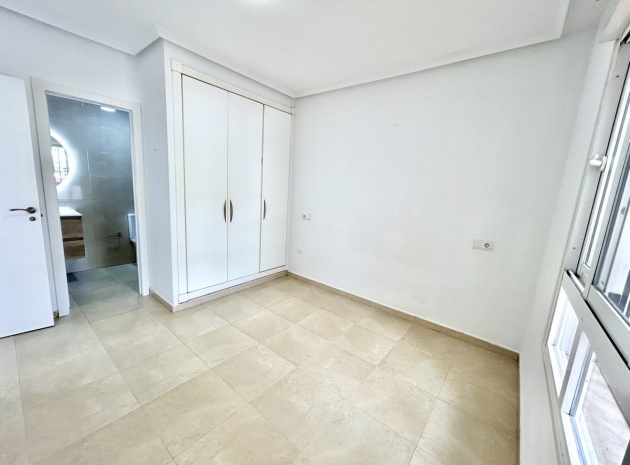 Wiederverkauf - Wohnung - Orihuela - Villamartin