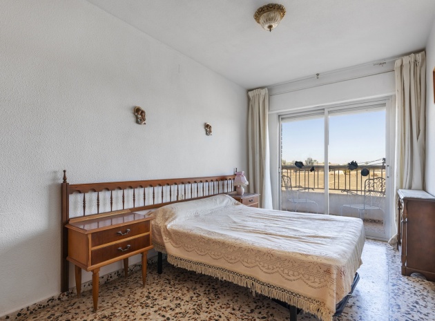 Återförsäljning - Lägenhet - Torrevieja - Rocio del Mar
