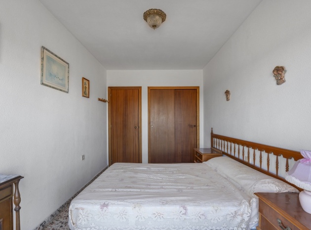 Återförsäljning - Lägenhet - Torrevieja - Rocio del Mar