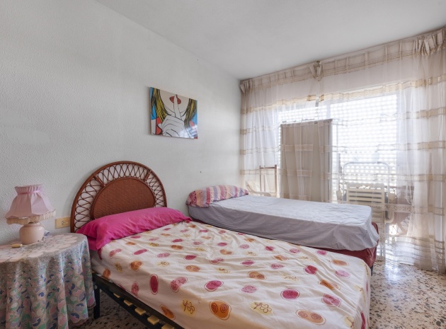 Återförsäljning - Lägenhet - Torrevieja - Rocio del Mar