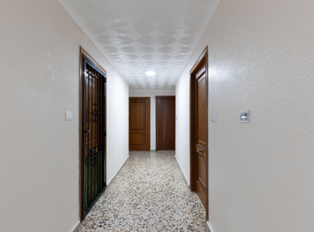 Återförsäljning - Lägenhet - Torrevieja - Rocio del Mar