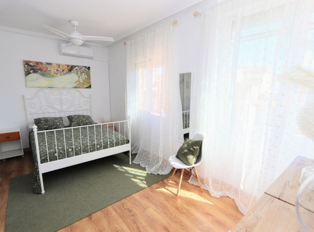Återförsäljning - Radhus - Orihuela - Playa Flamenca