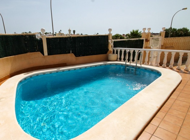 Återförsäljning - Villa - Orihuela Costa