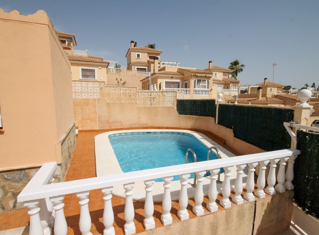 Återförsäljning - Villa - Orihuela Costa