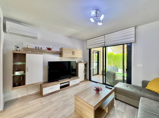 Wiederverkauf - Wohnung - Orihuela - Villamartin