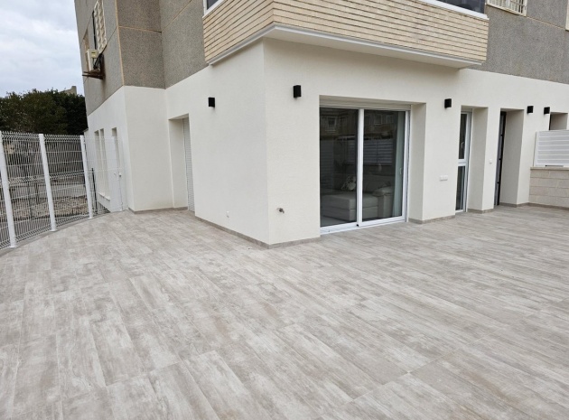 Wiederverkauf - Wohnung - Torrevieja - Torrevieja Centro