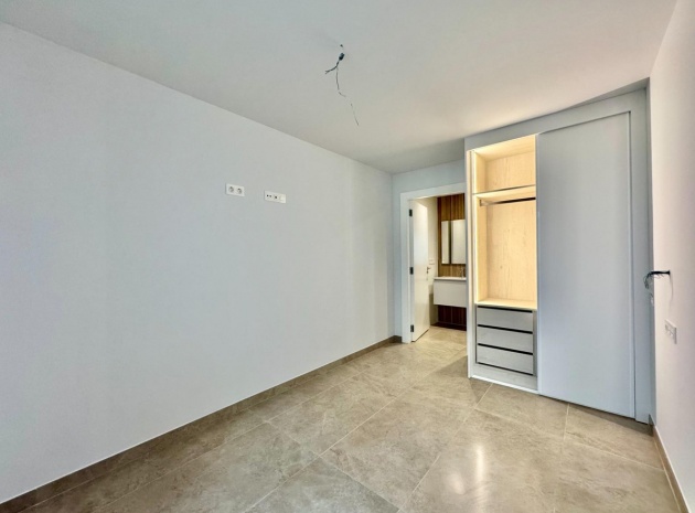 Wiederverkauf - Wohnung - Torrevieja - Torrevieja Centro