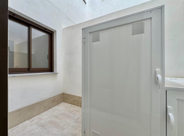 Wiederverkauf - Wohnung - Torrevieja - Torrevieja Centro