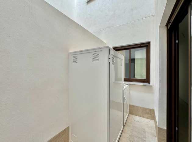 Wiederverkauf - Wohnung - Torrevieja - Torrevieja Centro