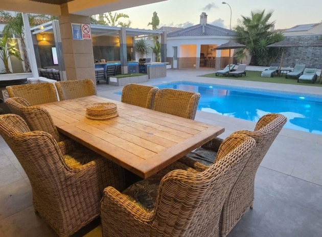 Wiederverkauf - Villa - Torrevieja - Torrevieja Centro