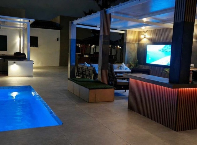 Wiederverkauf - Villa - Torrevieja - Torrevieja Centro