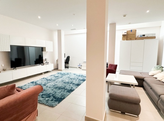 Resale - Villa - Torrevieja - Torrevieja Centro