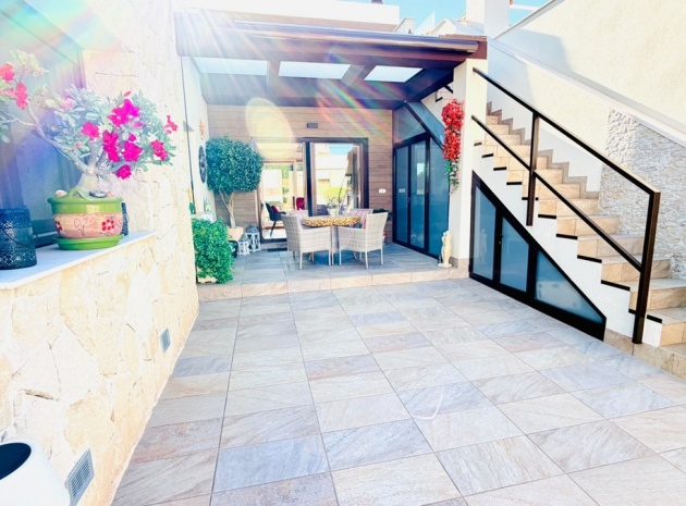 Återförsäljning - Villa - Los Montesinos - Los Montesinos Centro