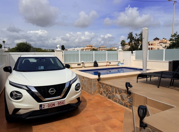 Wiederverkauf - Villa - Orihuela - Orihuela Costa