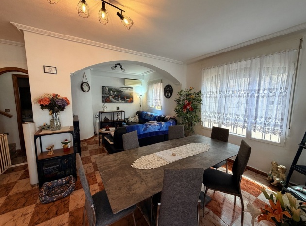 Wiederverkauf - Villa - Orihuela - Orihuela Costa